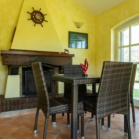 Corallo Villa *
