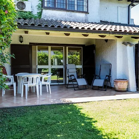 Corallo Villa *